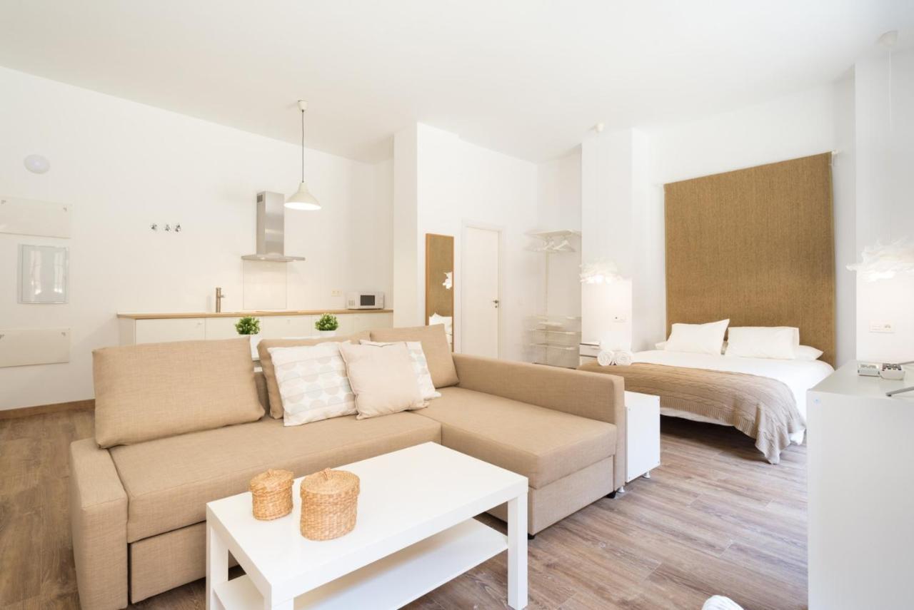 マラガSantiago Premium Loft Iアパートメント エクステリア 写真